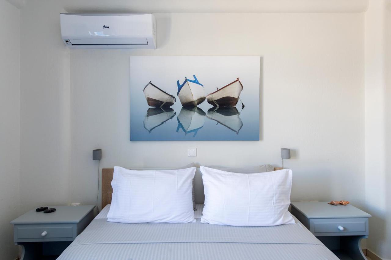 Just Blue With Amazing Sea Views In Piso Livadi 빌라 외부 사진