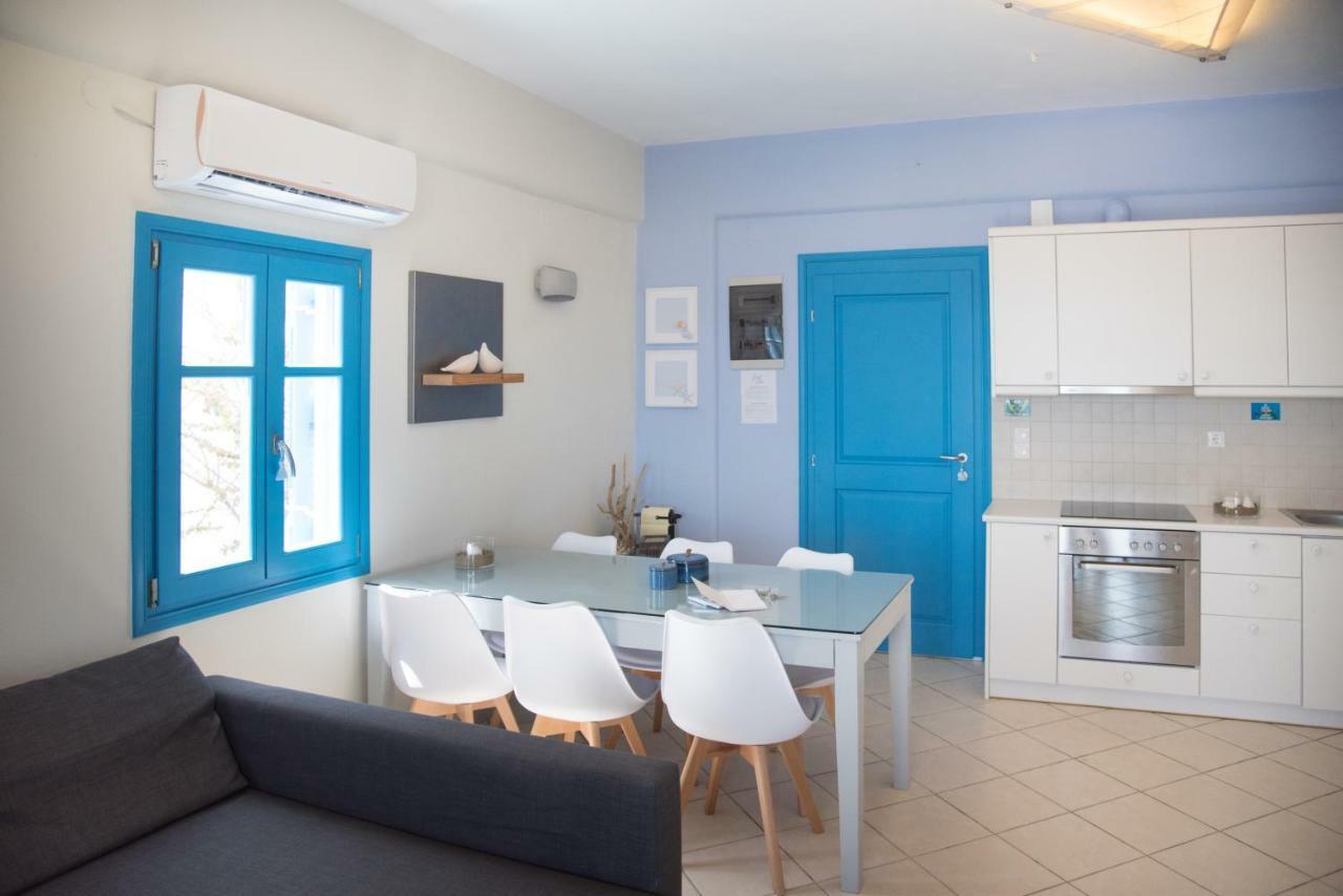Just Blue With Amazing Sea Views In Piso Livadi 빌라 외부 사진